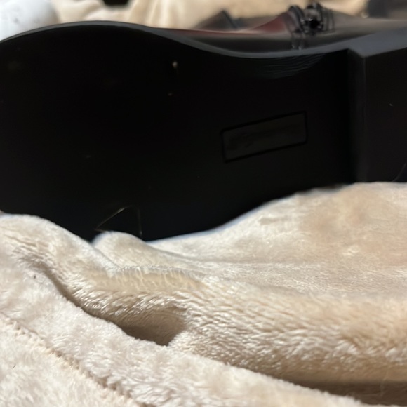 boots - Picture 3 of 4